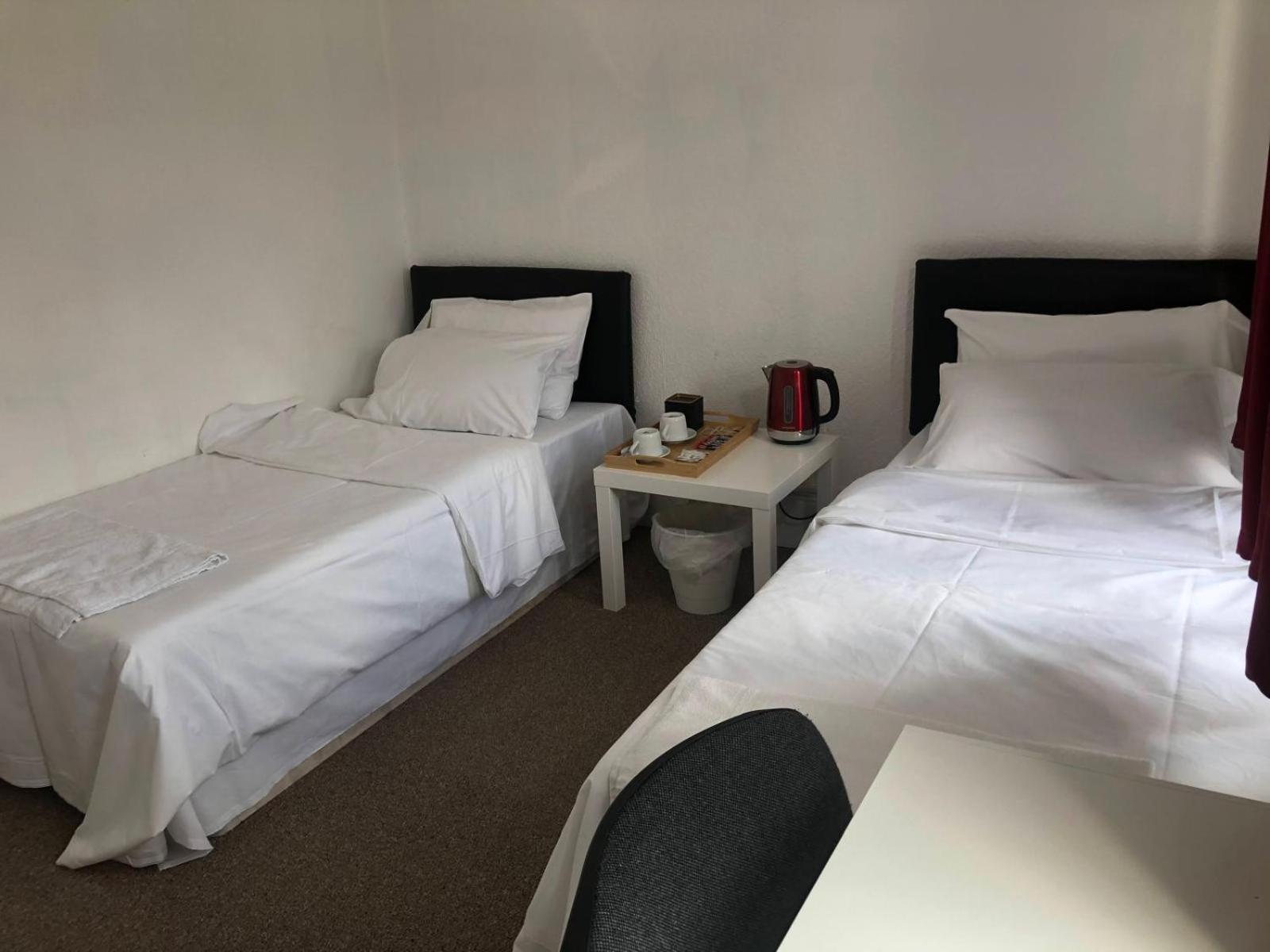 Saji Hotel Илфорд Экстерьер фото